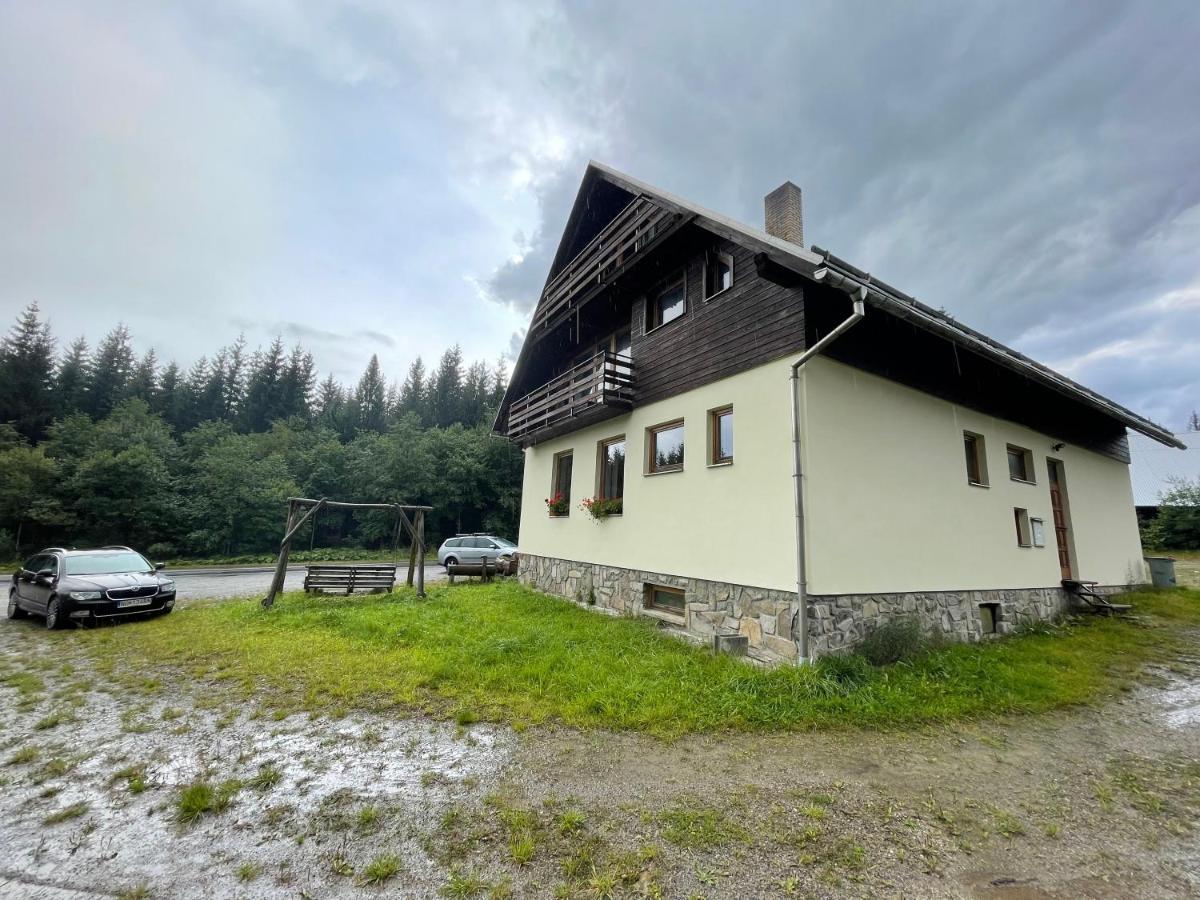 Apartman Na Hranici Oravská Polhora エクステリア 写真